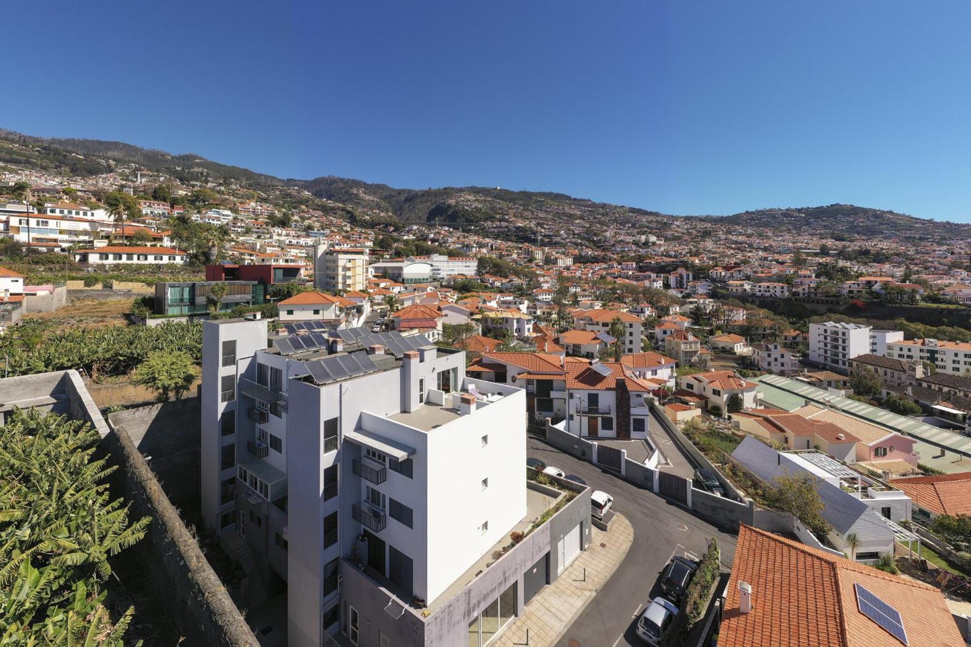 Rooftop Funchal - By Wehost Buitenkant foto